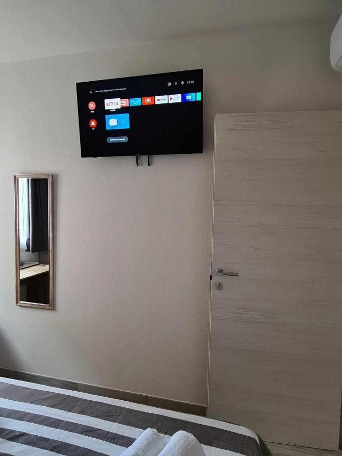 Civico 14 Apartment 01 Монсеррато Экстерьер фото